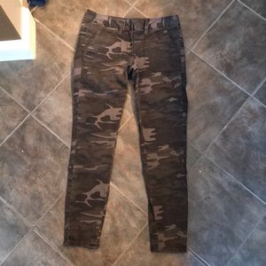 Camo pants